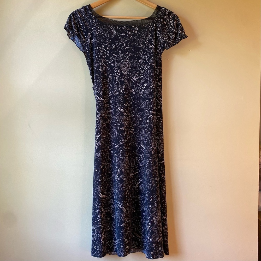 BCBGMaxAzria Black Paisley Faux Wrap Vneck Lace Cap Sleeve Size Small - Picture 7 of 12